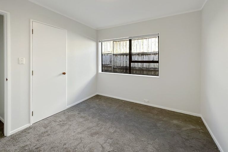 Photo of property in 238a Bucklands Beach Road, Bucklands Beach, Auckland, 2012