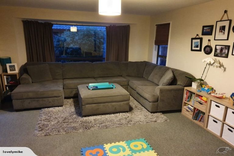 Photo of property in 2/12 Camrose Place, Ilam, Christchurch, 8041