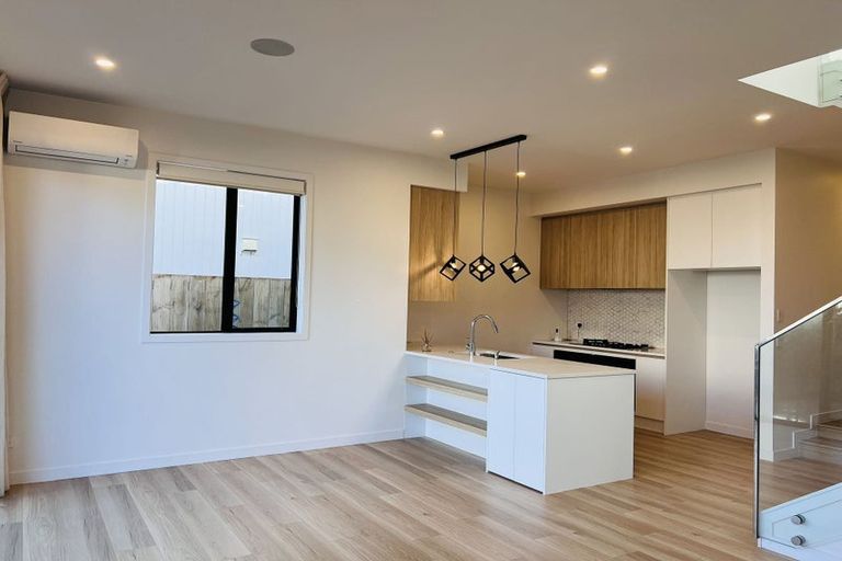 Photo of property in 34 Kea Road, Silverdale, 0932