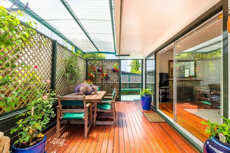 Photo of property in 90 Monarch Avenue, Hillcrest, Auckland, 0627
