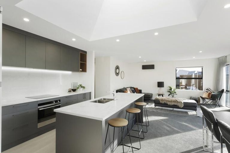 Photo of property in 16 Owhiro Avenue, Mosgiel, 9024