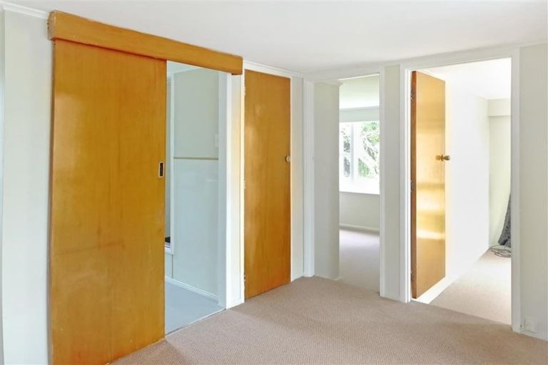 Photo of property in 23 Evans Road, Glen Eden, Auckland, 0602