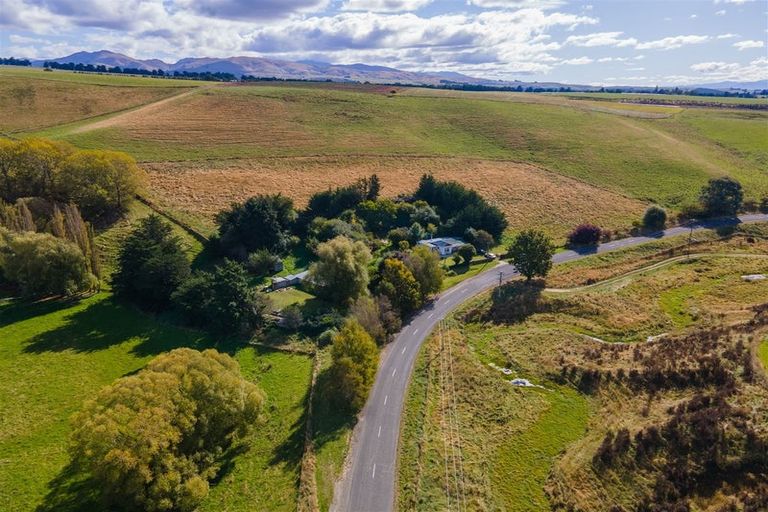 Photo of property in 85 Tokarahi-duntroon Road, Tokarahi, Oamaru, 9491