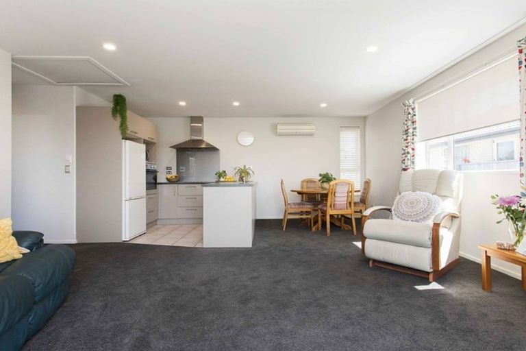 Photo of property in 118 Brynley Street, Hornby, Christchurch, 8042