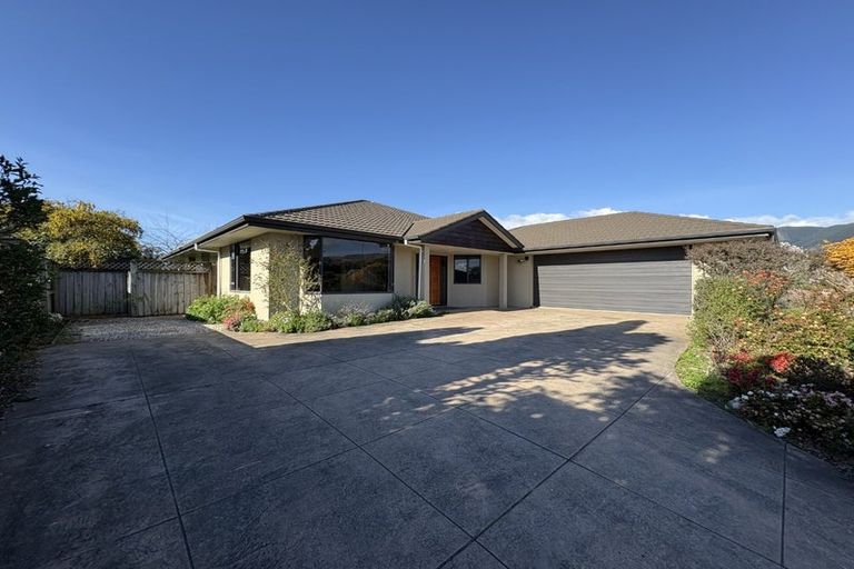Photo of property in 18 Kendall View, Stoke, Nelson, 7011