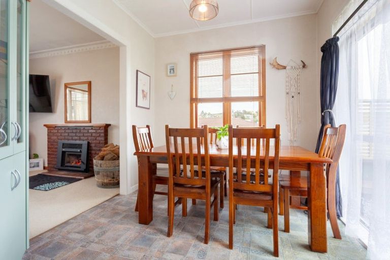 Photo of property in 28 Station Street, Tirau, 3410