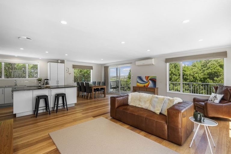 Photo of property in 21 Huka Road, Birkenhead, Auckland, 0626