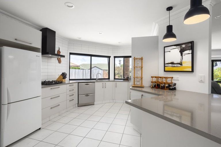 Photo of property in 8 Fuchsia Place, Mount Maunganui, 3116