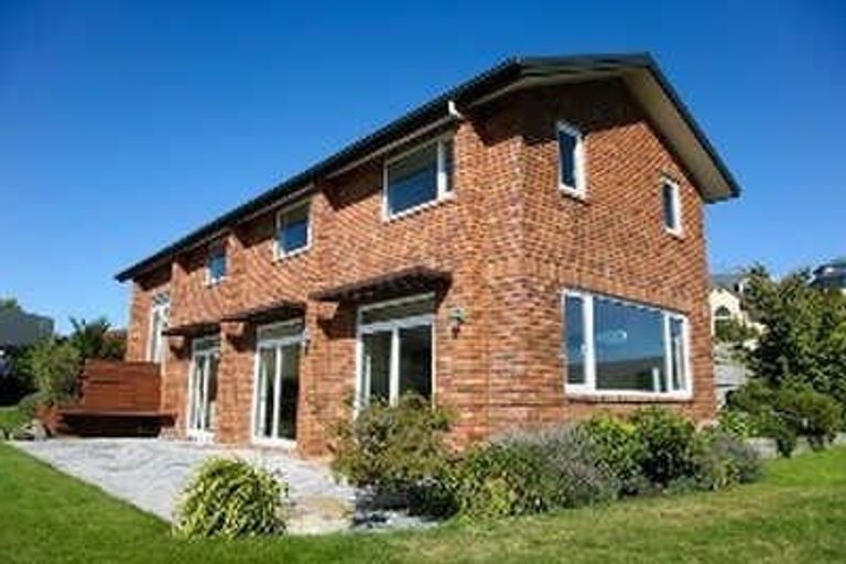 Photo of property in 12 Somerton Rise, Westmorland, Christchurch, 8025