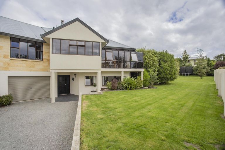 Photo of property in 2 Evered Street, Weston, Oamaru, 9401