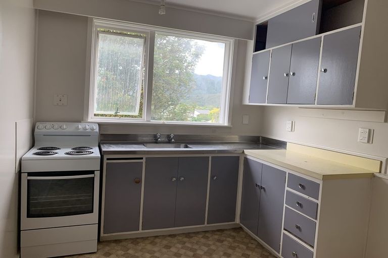 Photo of property in 13-17 Park Avenue, Epuni, Lower Hutt, 5011