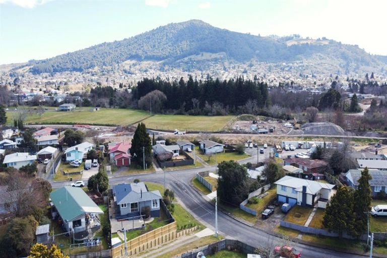 Photo of property in 94 Mount View Drive, Mangakakahi, Rotorua, 3015