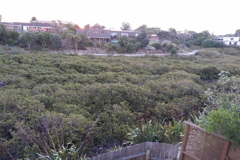 Photo of property in 1/18 Kentigern Close, Pakuranga, Auckland, 2010