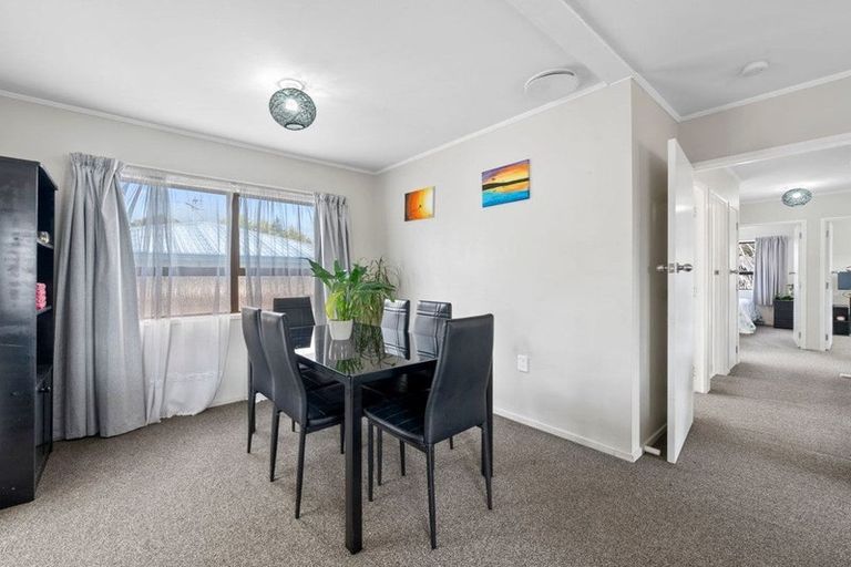 Photo of property in 31 Kellett Road, Ranui, Auckland, 0612