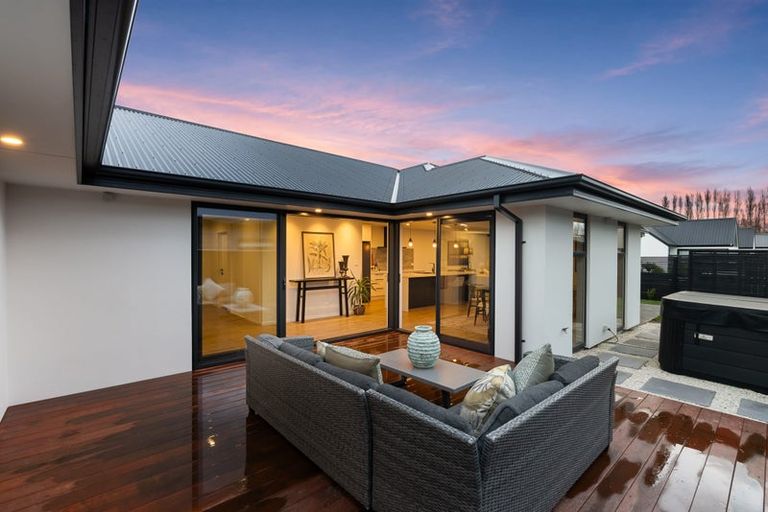 Photo of property in 48 Redbrook Road, Casebrook, Christchurch, 8051