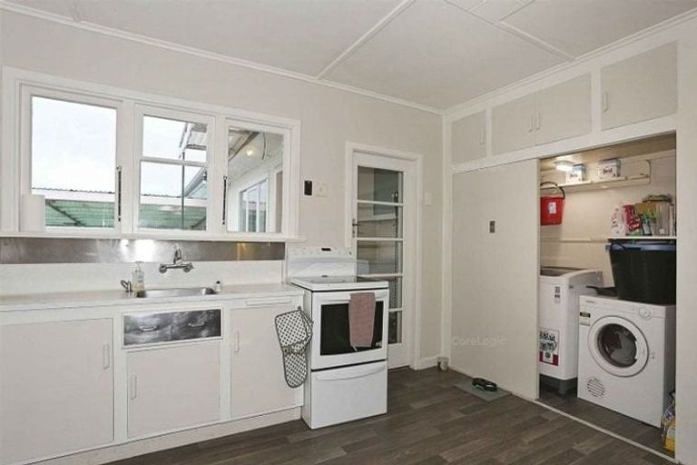 Photo of property in 585 Tweed Street, Newfield, Invercargill, 9812