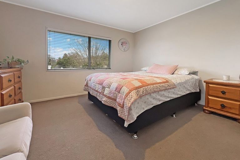 Photo of property in 15/24 Eastglen Road, Glen Eden, Auckland, 0602