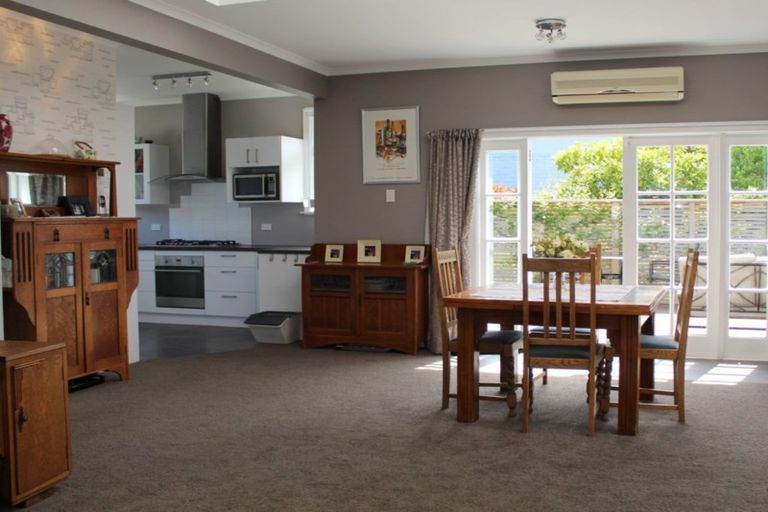 Photo of property in 2 Arthur Street, Holmes Hill, Oamaru, 9401