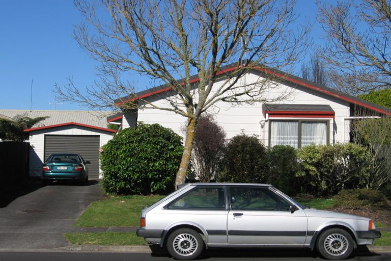 Photo of property in 1 Ensign Place, Flagstaff, Hamilton, 3210