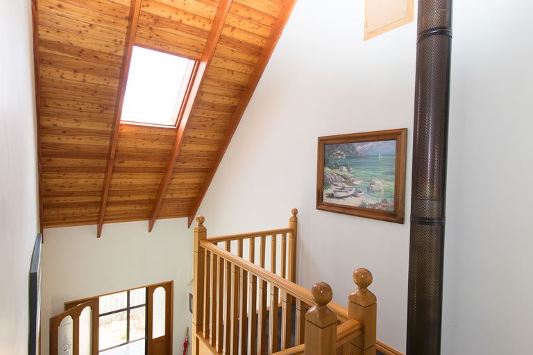 Photo of property in 3 Hamilton Drive, Lake Tekapo, 7999