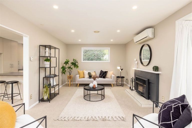 Photo of property in 68 Woodbury Street, Russley, Christchurch, 8042