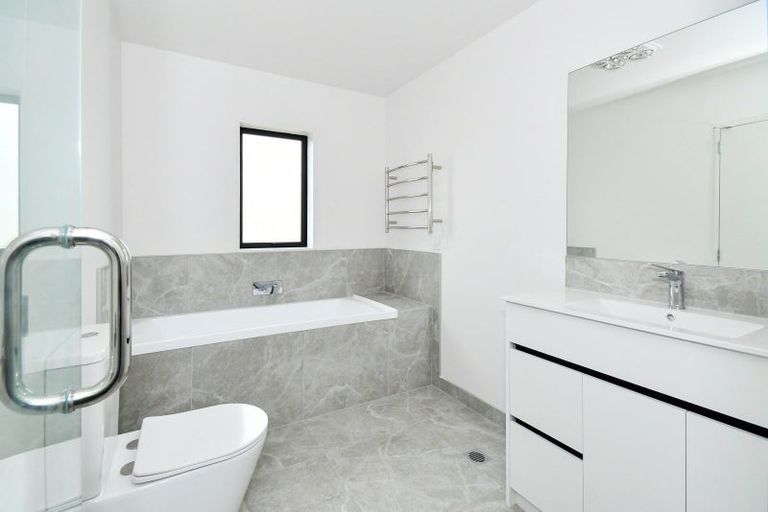 Photo of property in 107 Mutetai Road, Clarks Beach, 2122