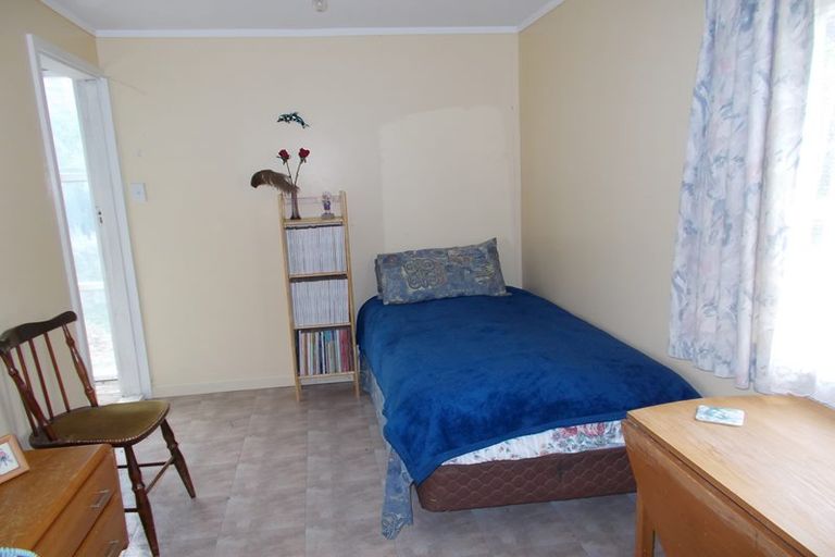 Photo of property in 37 Bluff Hill Road, Waianakarua, Oamaru, 9495