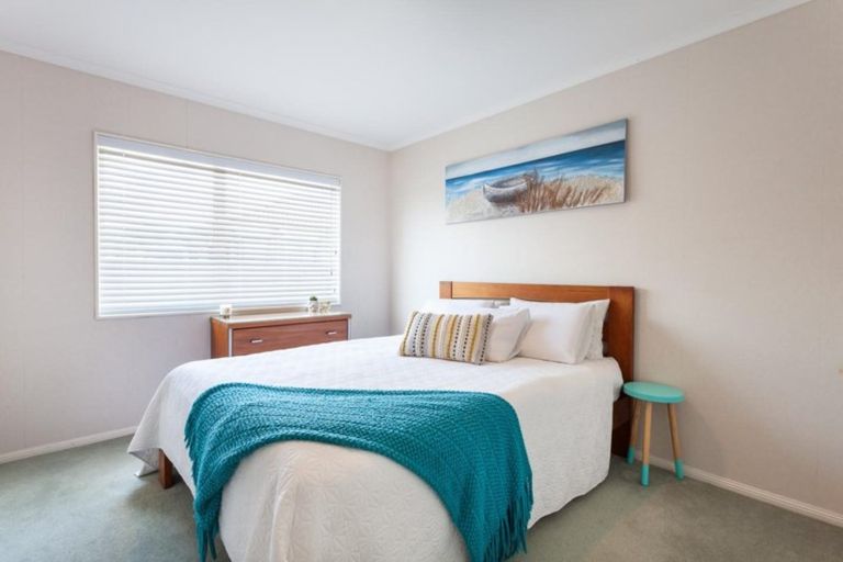 Photo of property in 52 Parewaitai Court, Papamoa Beach, Papamoa, 3118