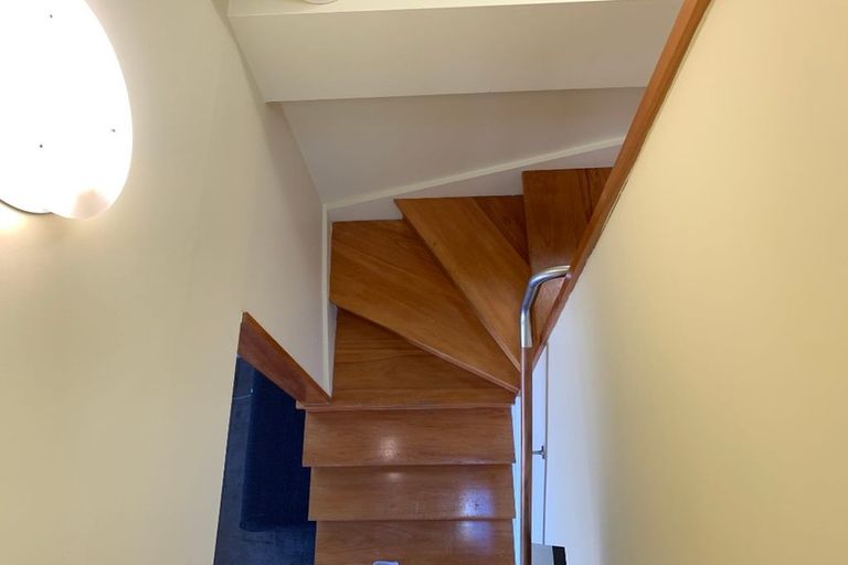 Photo of property in St Pauls Apartments, 50/43 Mulgrave Street, Thorndon, Wellington, 6011