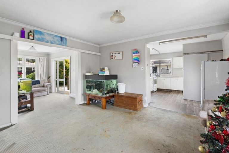 Photo of property in 63 Aorangi Road, Bryndwr, Christchurch, 8053