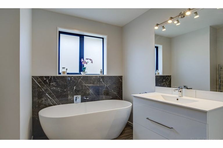 Photo of property in 2 Fisher Place, Glenwood, Timaru, 7910