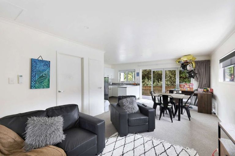 Photo of property in 355 Saint Aubyn Street, Moturoa, New Plymouth, 4310