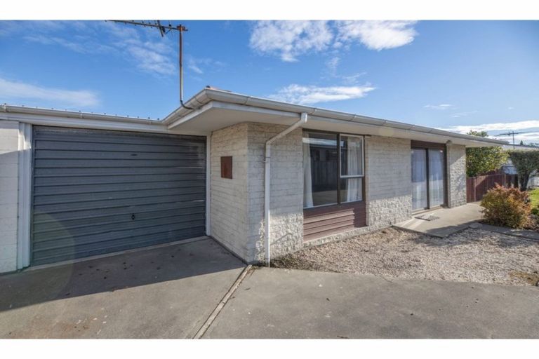Photo of property in 2/95 Milton Street, Somerfield, Christchurch, 8024