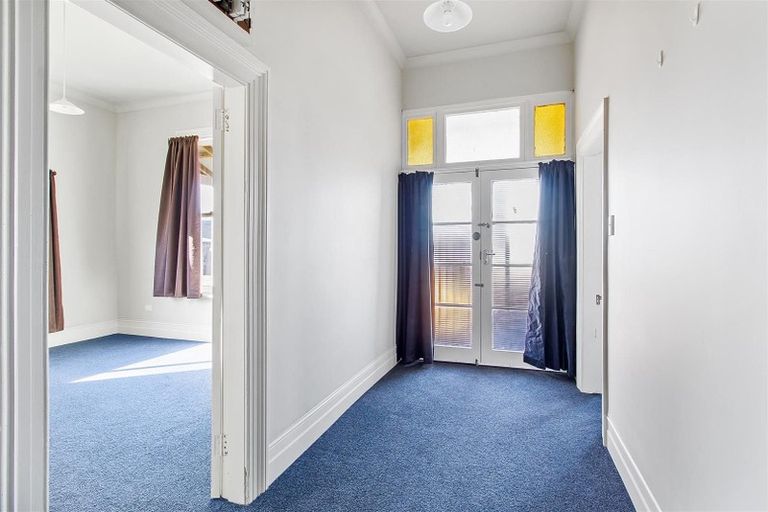 Photo of property in 48 Timaru Road, Waimate, 7924