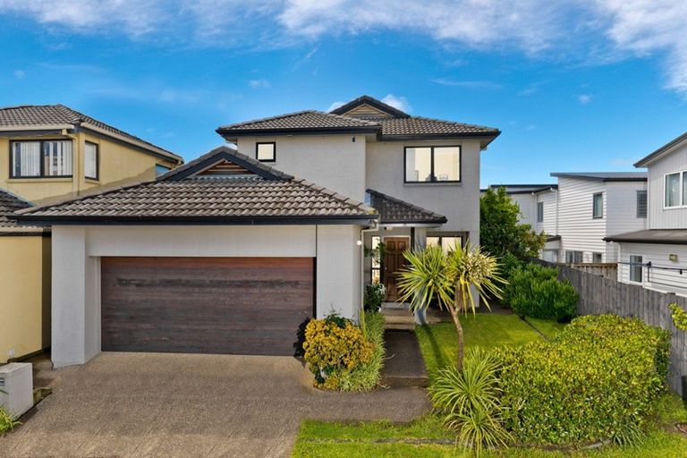 Photo of property in 37 Nautilus Drive, Gulf Harbour, Whangaparaoa, 0930