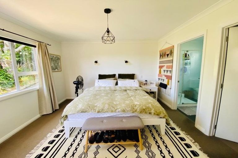 Photo of property in 88 South Road, Blagdon, New Plymouth, 4310