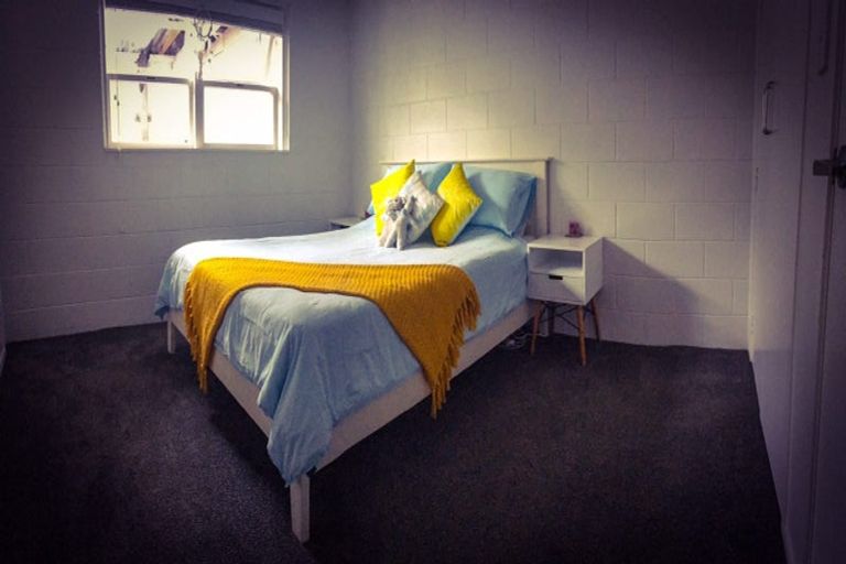 Photo of property in 120a Pah Road, Cockle Bay, Auckland, 2014