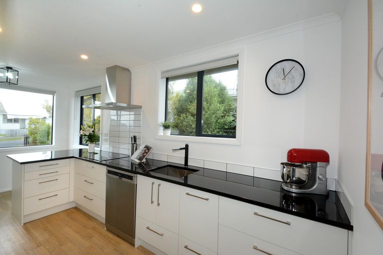 Photo of property in 20 Lock Street, Saint Clair, Dunedin, 9012