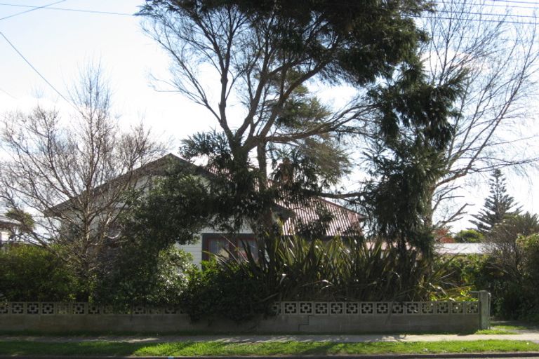 Photo of property in 3 Churchill Crescent, Tawhero, Whanganui, 4501