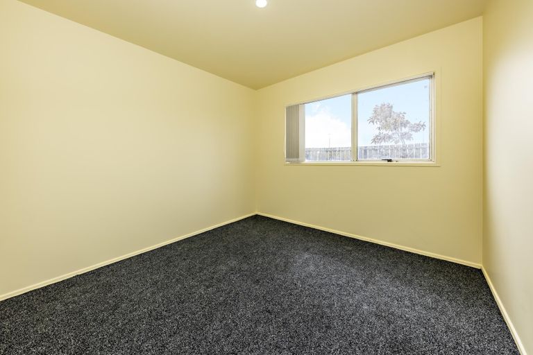 Photo of property in 26 Secretariat Place, Randwick Park, Auckland, 2105