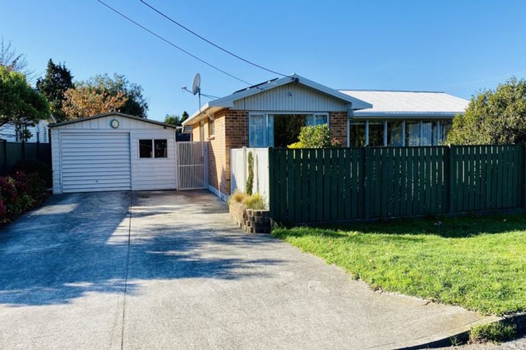 Photo of property in 41 Brandon Street, Featherston, 5710