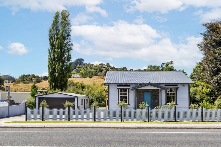 Photo of property in 36 Te Kumi Road, Te Kuiti, 3910