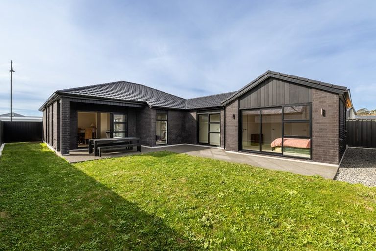 Photo of property in 17 Mohaka Street, Poraiti, Napier, 4112