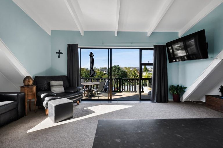 Photo of property in 78a Awanui Street, Merrilands, New Plymouth, 4312