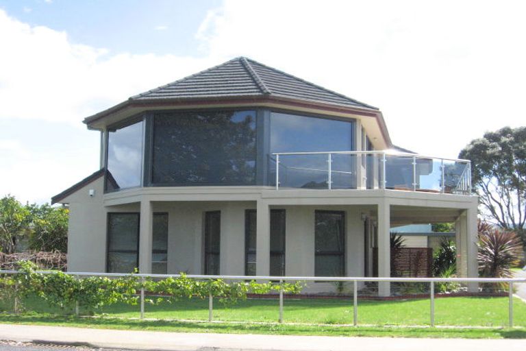 Photo of property in 41 Robinson Road, Whitianga, 3510