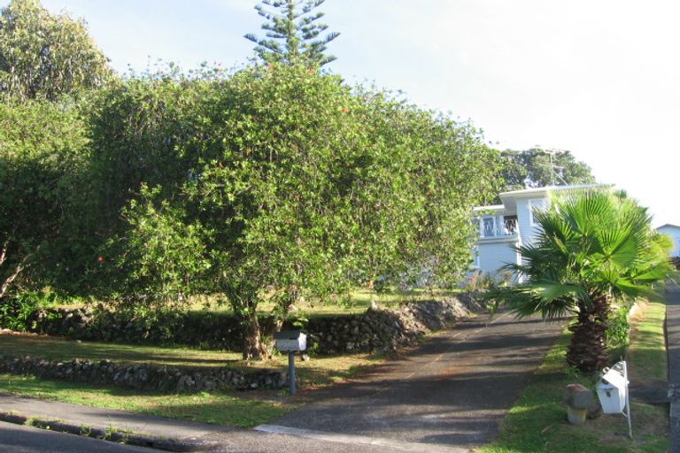 Photo of property in 7 Roband Avenue, Glenfield, Auckland, 0629