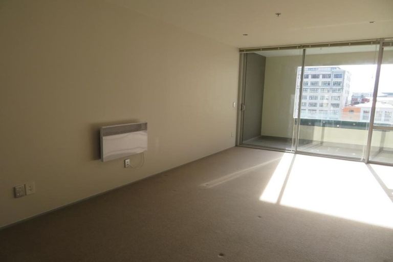 Photo of property in Sanctum Apartment, 10 Ebor Street, Te Aro, Wellington, 6011