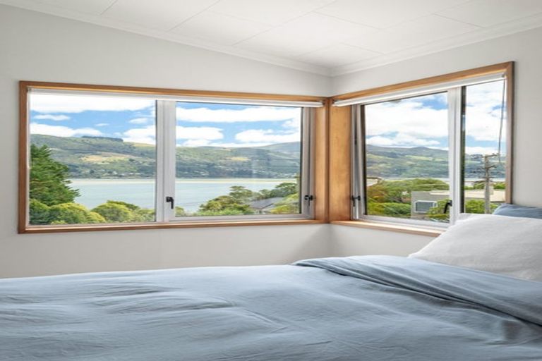 Photo of property in 18 Marion Street, Macandrew Bay, Dunedin, 9014