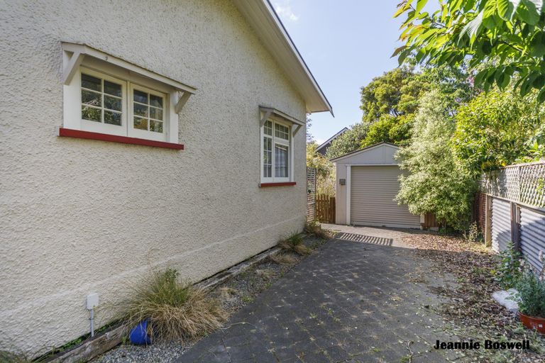 Photo of property in 39 Honore Drive, Linton, Palmerston North, 4472
