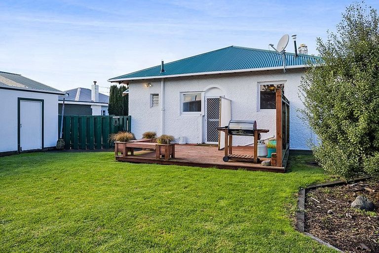 Photo of property in 13 Collins Street, Hawera, 4610